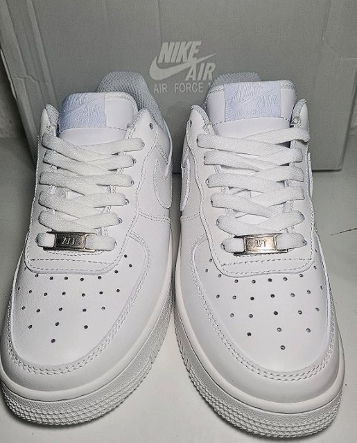 Nike Air Force 1 07 weiß Größe 38 / 39 / 40 Neu