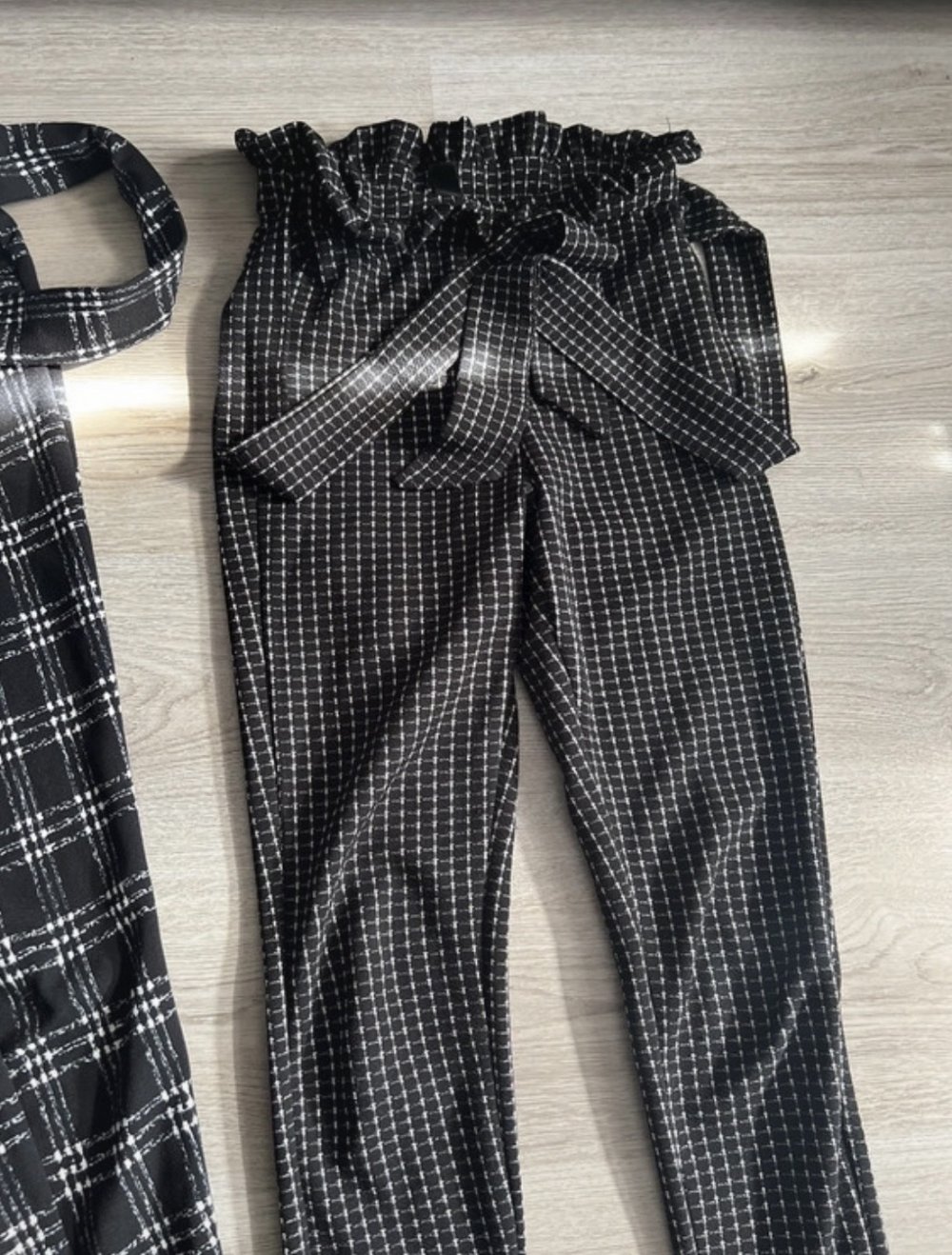 Hosen mit Schleife