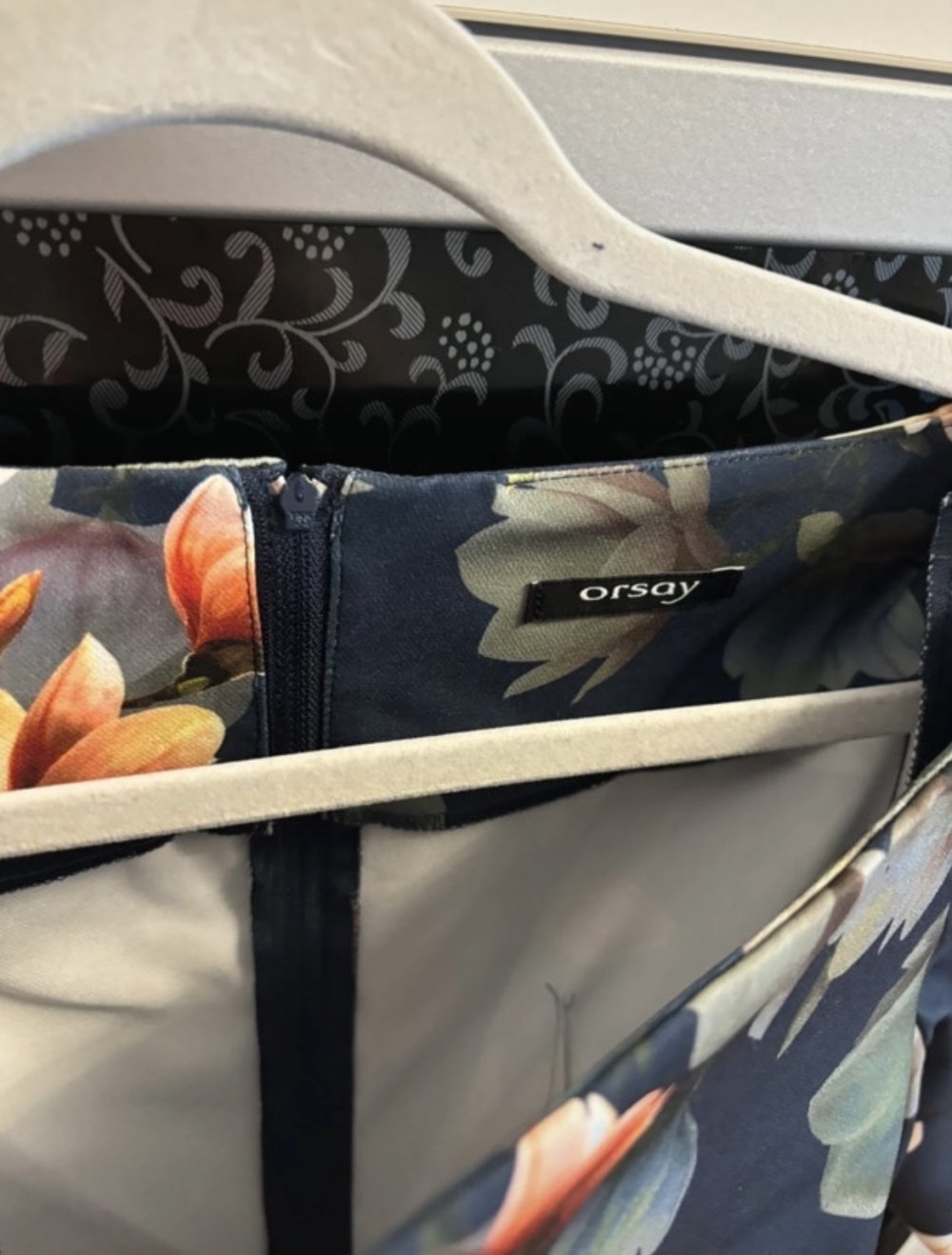 Kleid mit Blumen