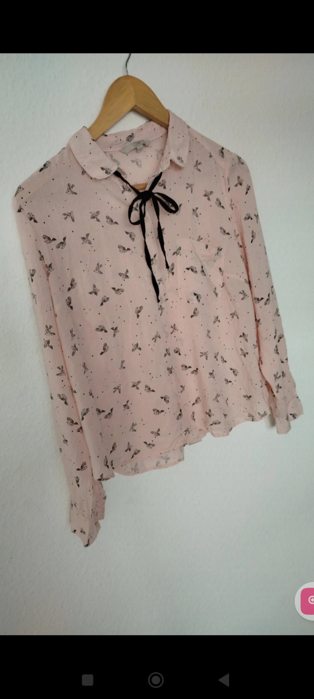 Hübsche, leichte Bluse mit Schleife (42)