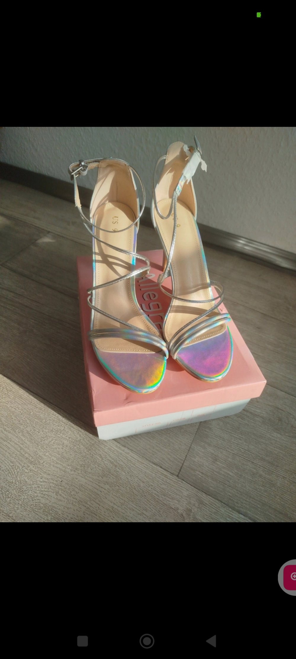 Wunderschöne, neue perlmuttfarbene Highheels 