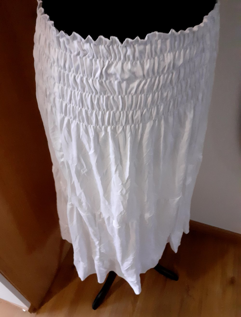 Mina weißer Sommerrock 40 Stretch Maxilänge Maxirock Lang Hohe Taille Lagenweise Rüschen Saum Einfarbig Strandrock A-Linie Ohne Druck Loose Faltenrock Elegant Luftig Stretch Vielseitig