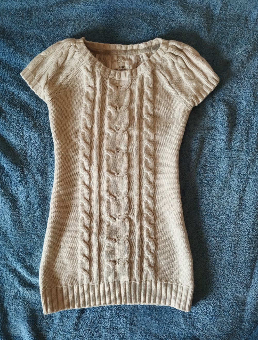 Strickkleid cremefarben