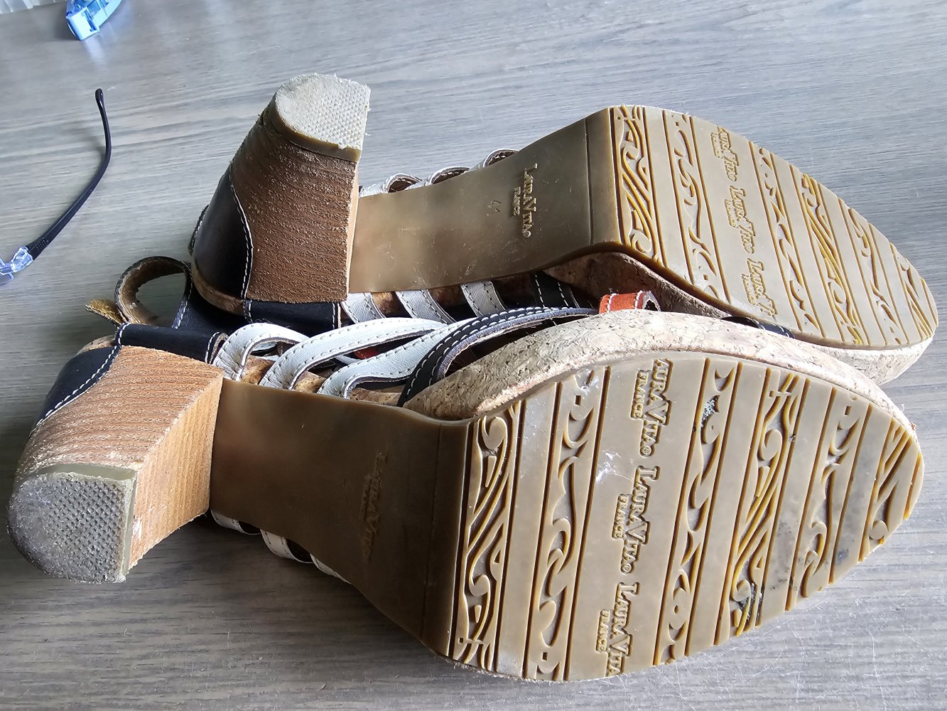 Witzige Sandalen von Laura Vita Gr. 41