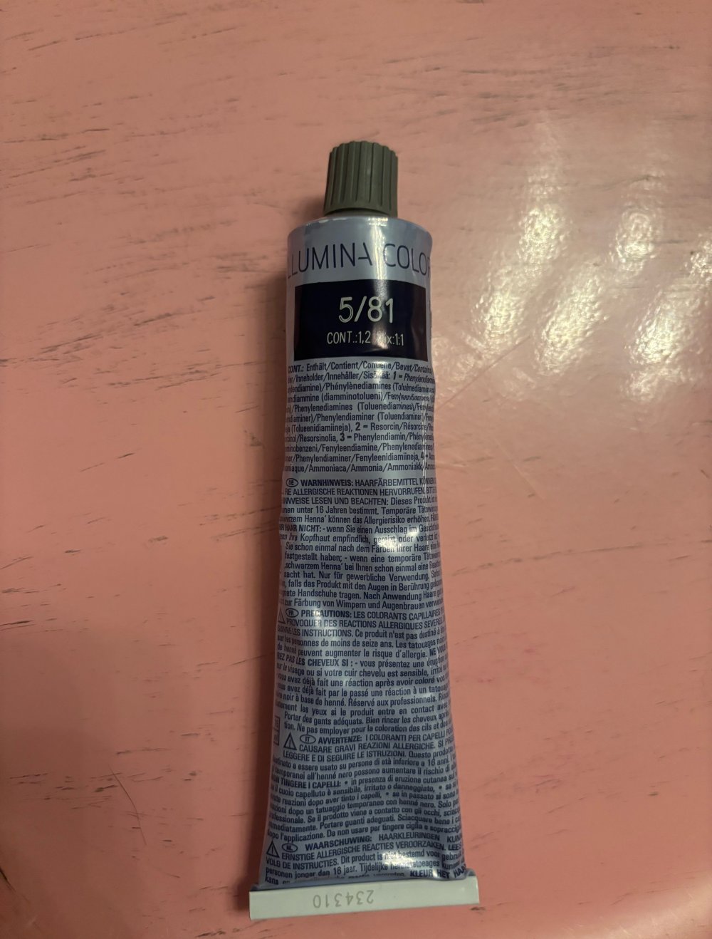 Wella Illumina 5/81 braun Perl-asch permanente Haarfarbe
