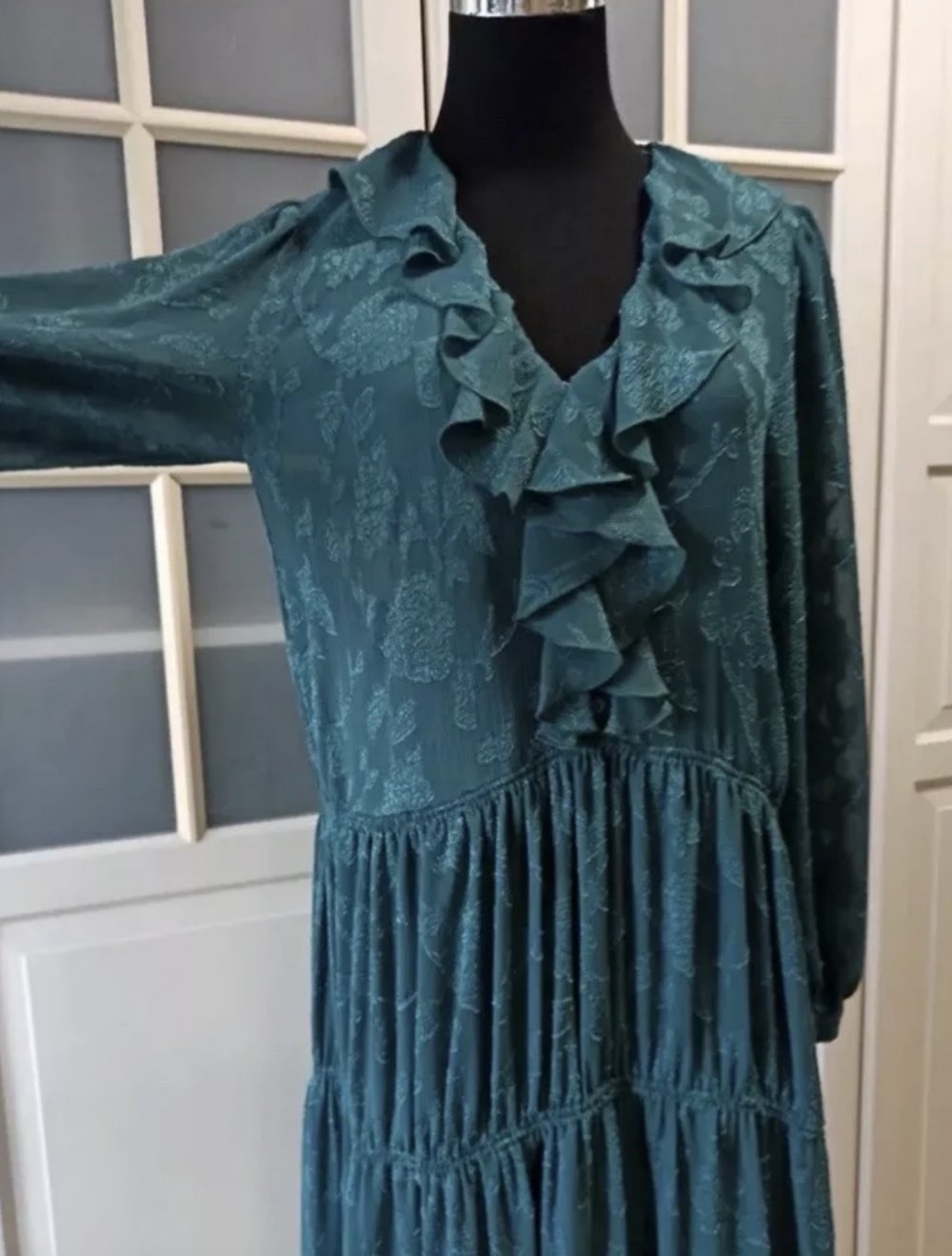 midikleid gr.XS neu Zara