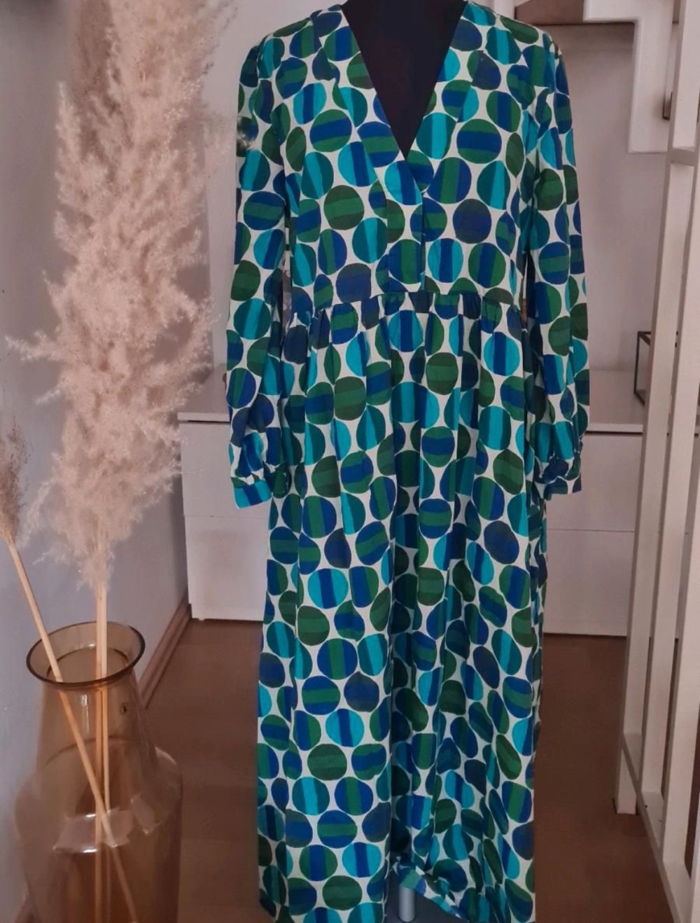 Midikleid gr.L neu Zara