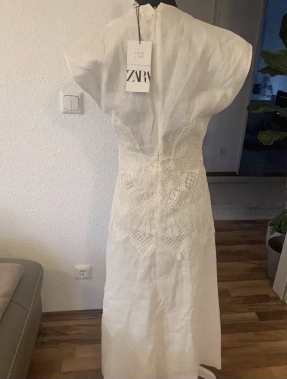 Leinenkleid spitzenkleid gr.S neu Zara