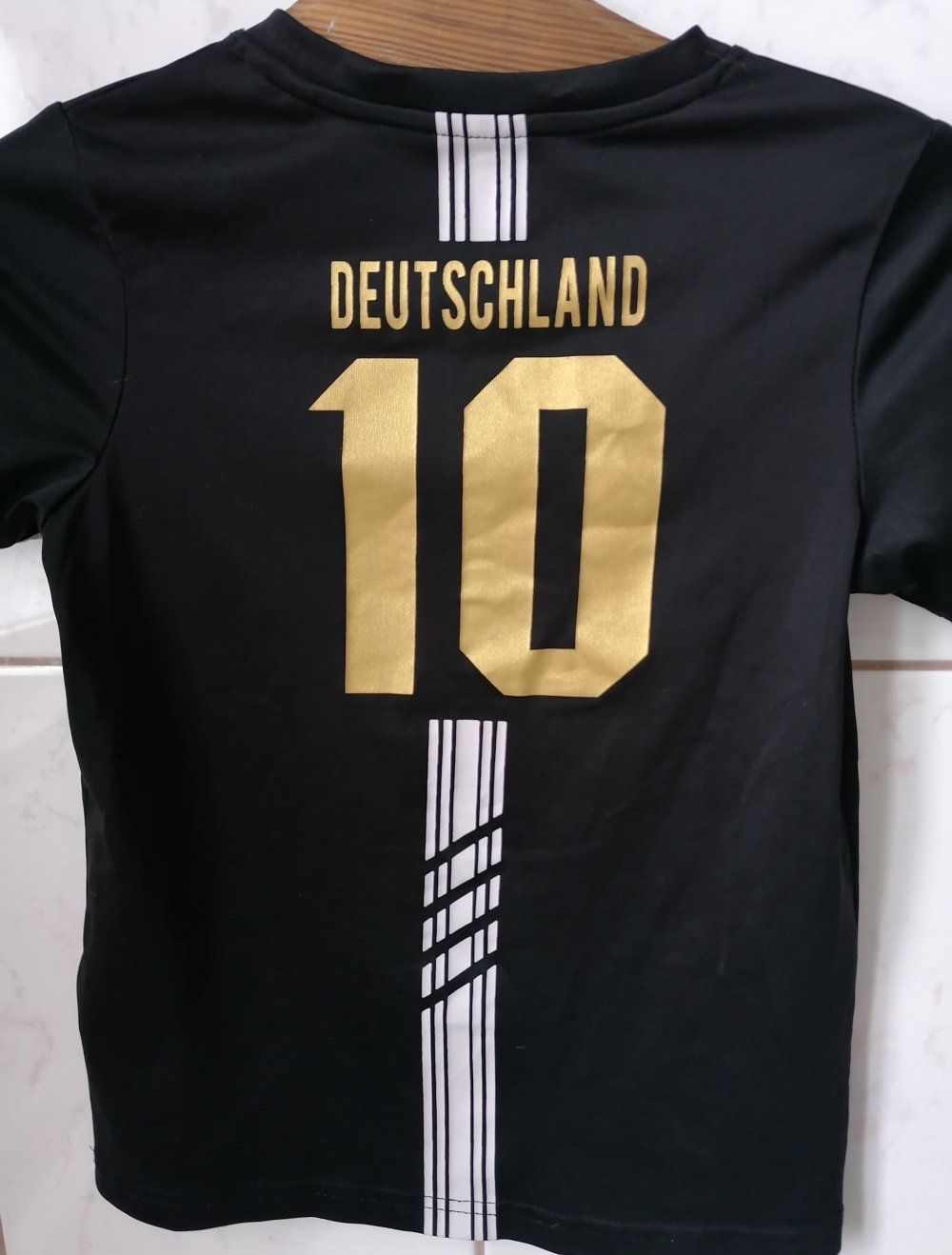 Trikot mit der 10