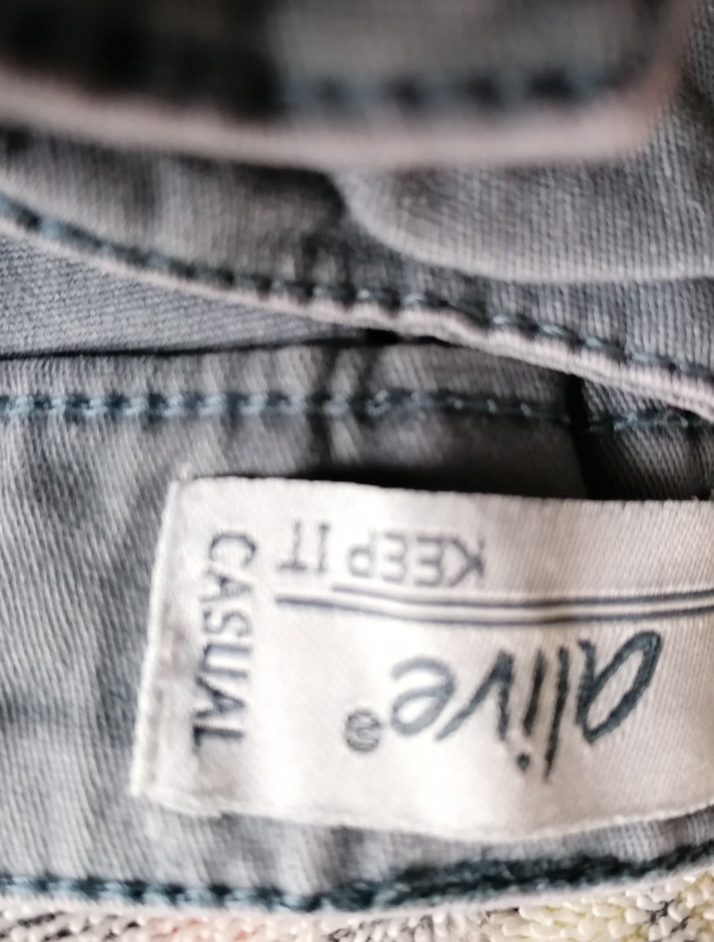jeans