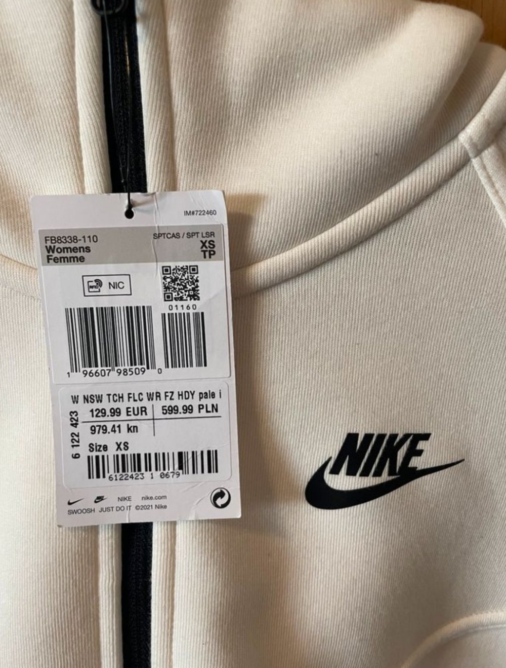 Nike tech