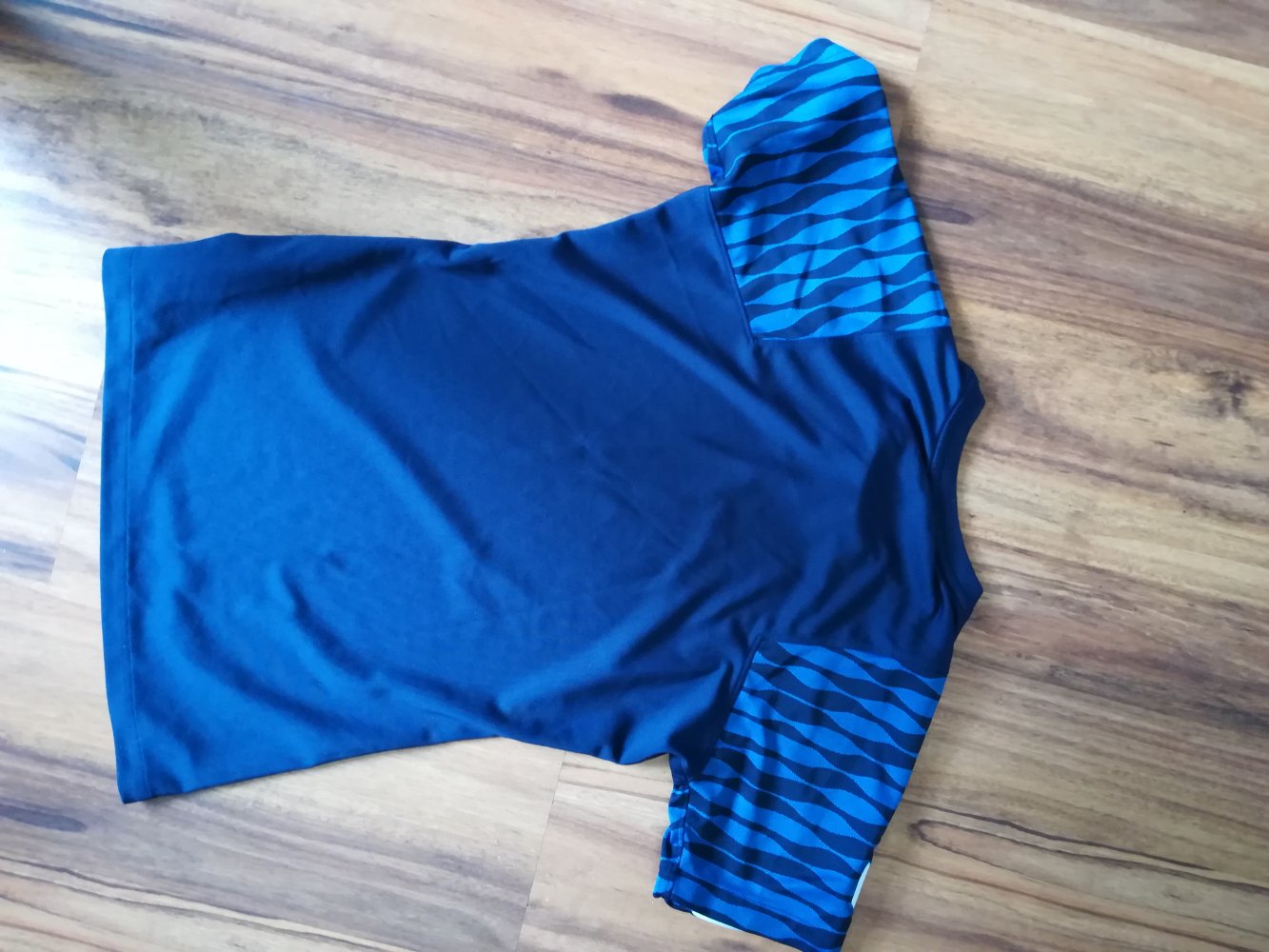 Sportshirt von Nike