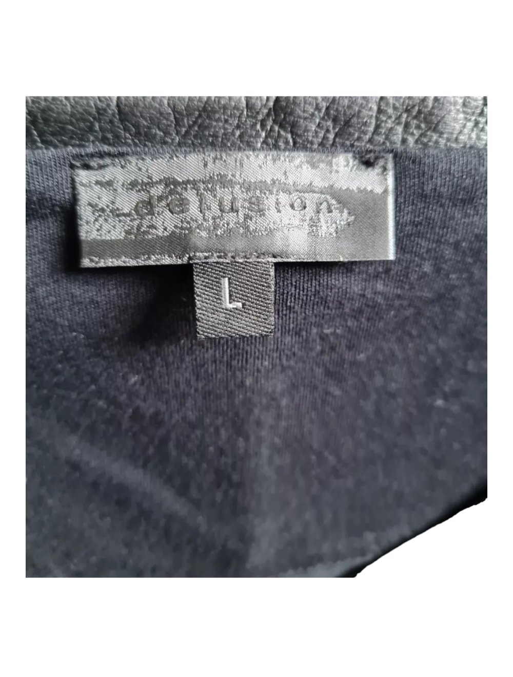 Herrenshirt der Marke Delusion
