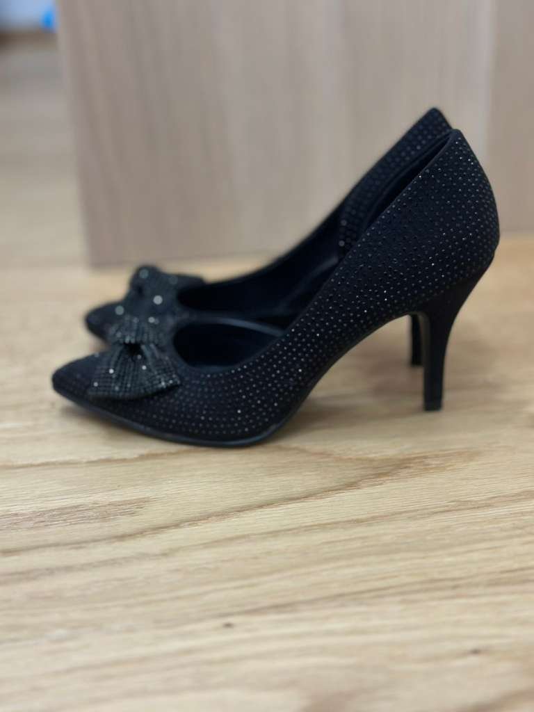 Wunderschöne Absatzschuhe