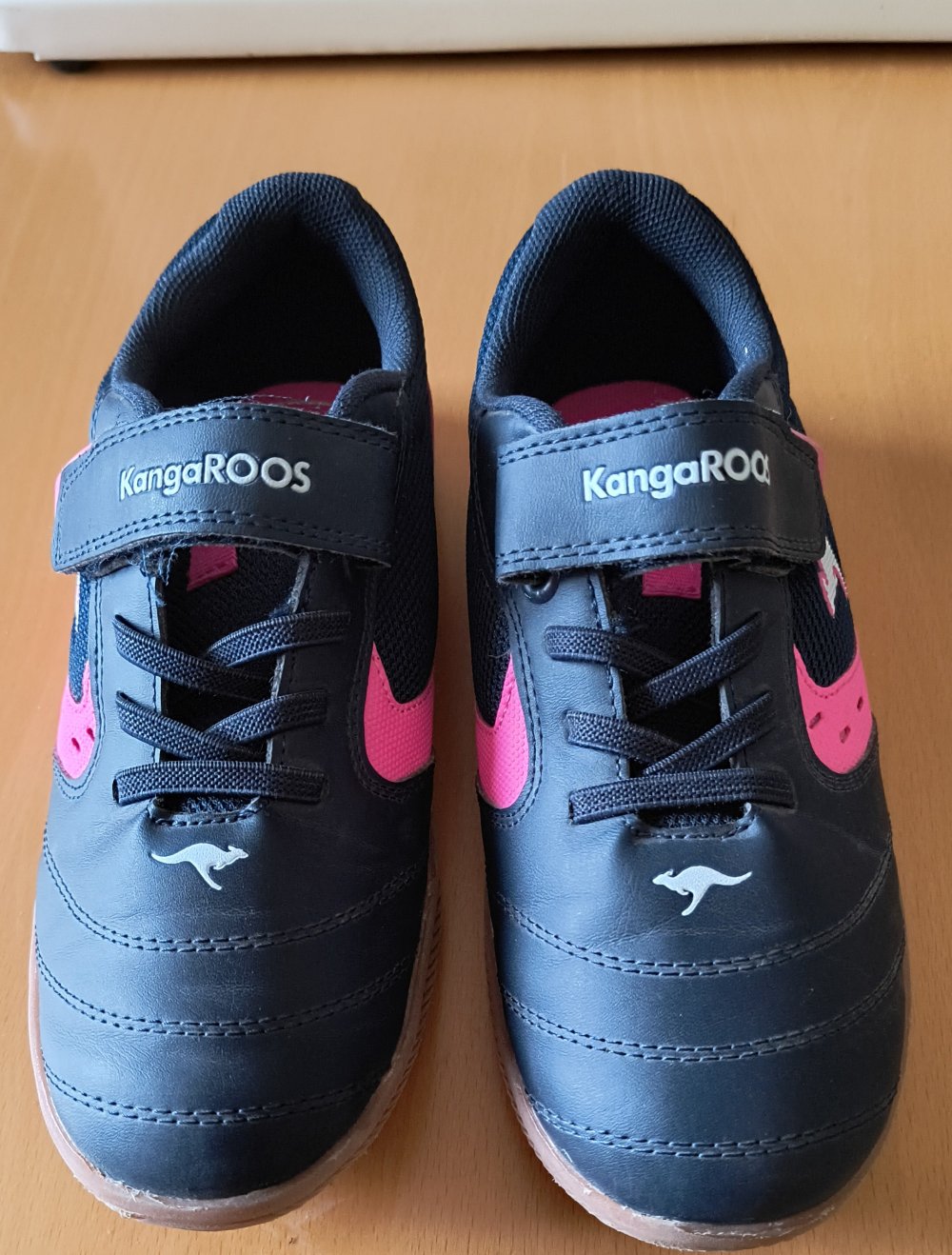Sport-/ Turnschuhe