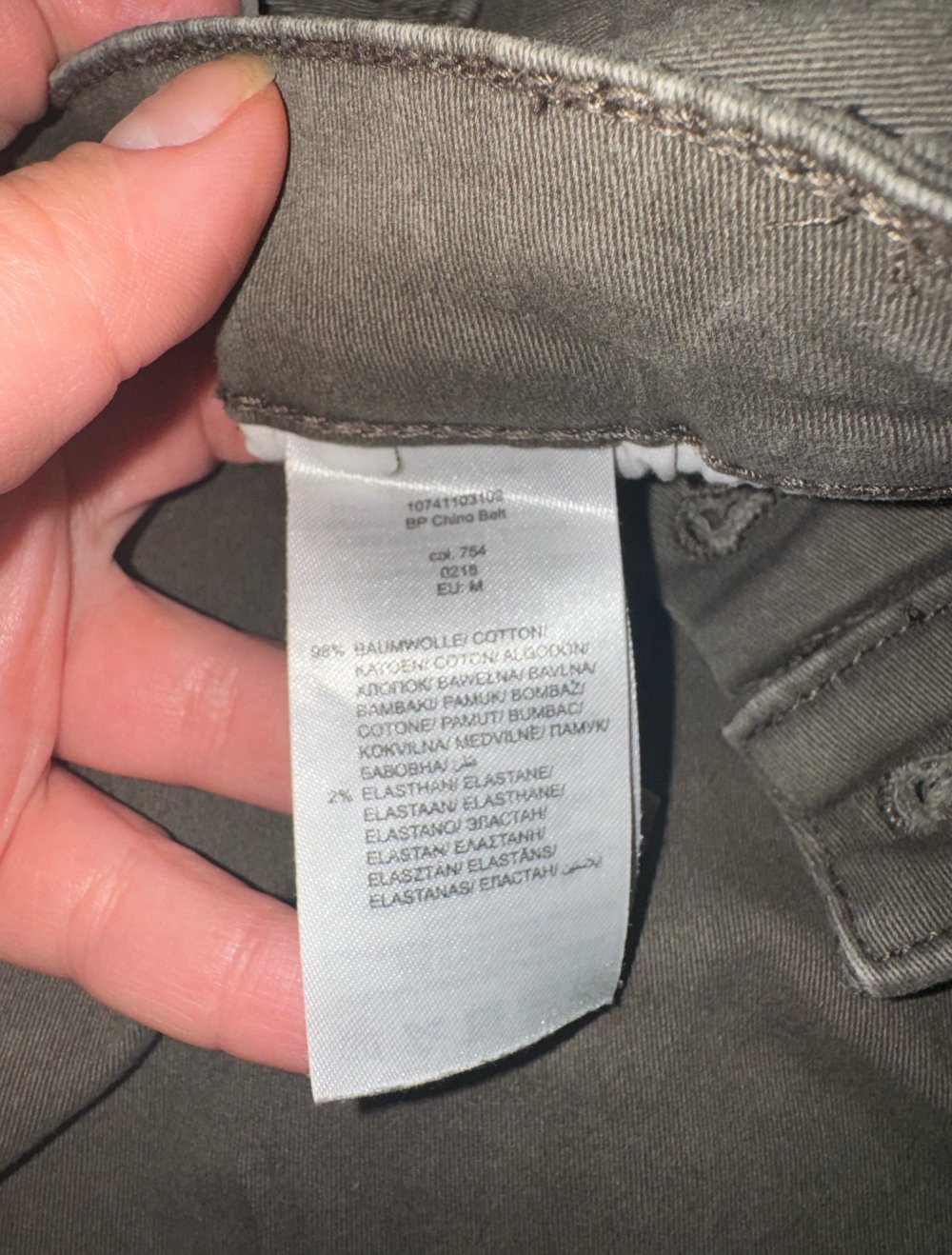 Review Shorts