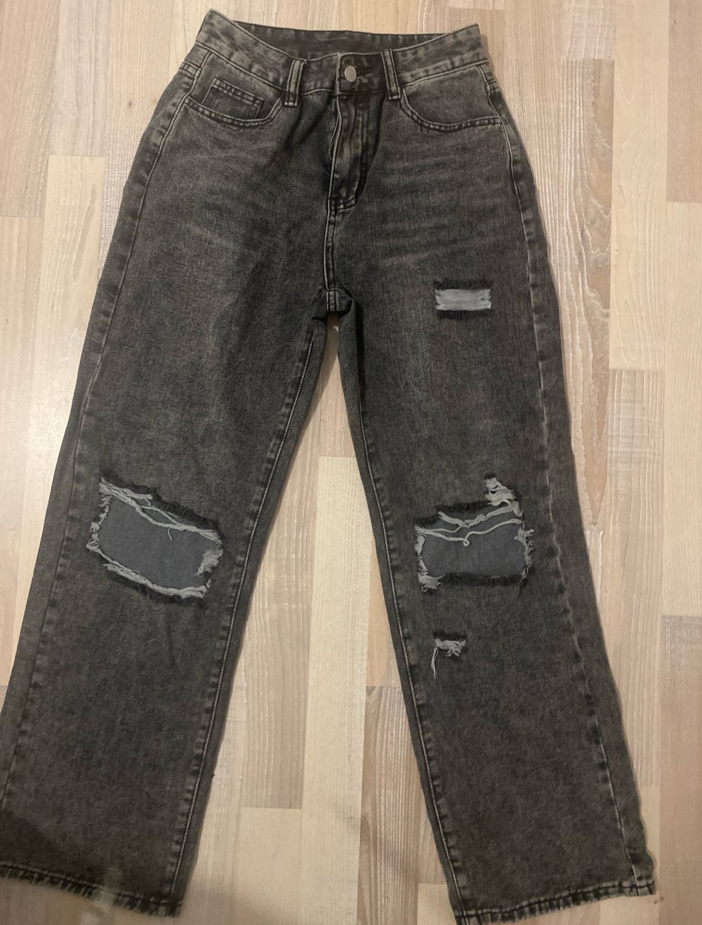 jeans