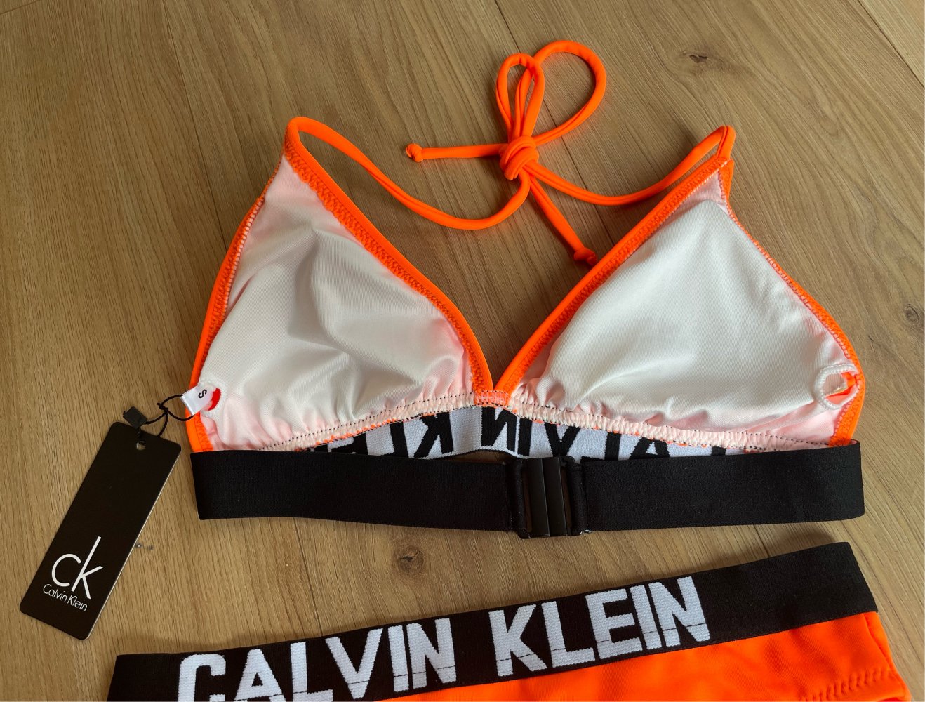 Bikini neon orange