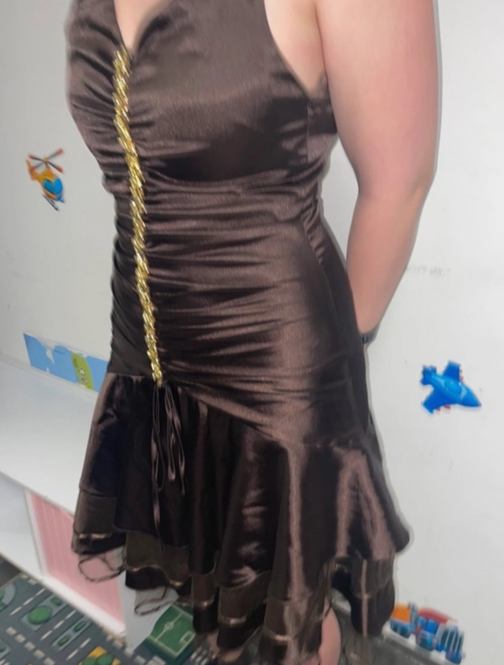 braunes Cocktailkleid