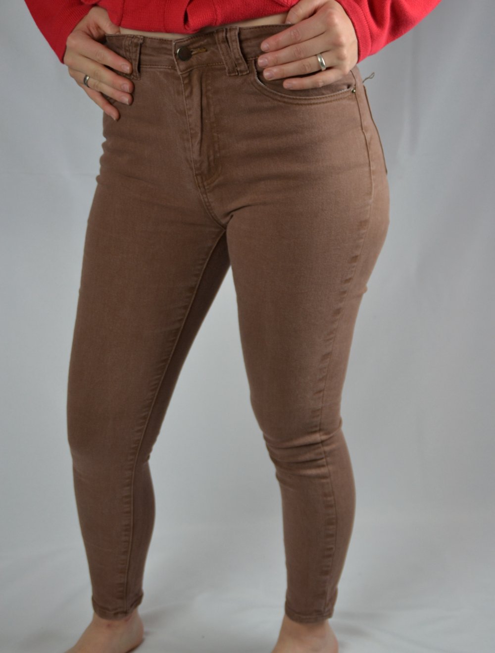 Braune Jeanshose