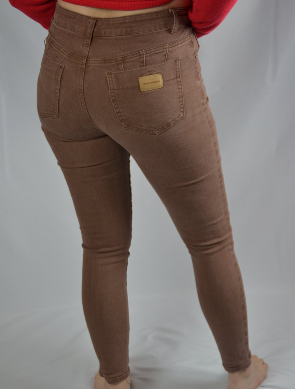 Braune Jeanshose