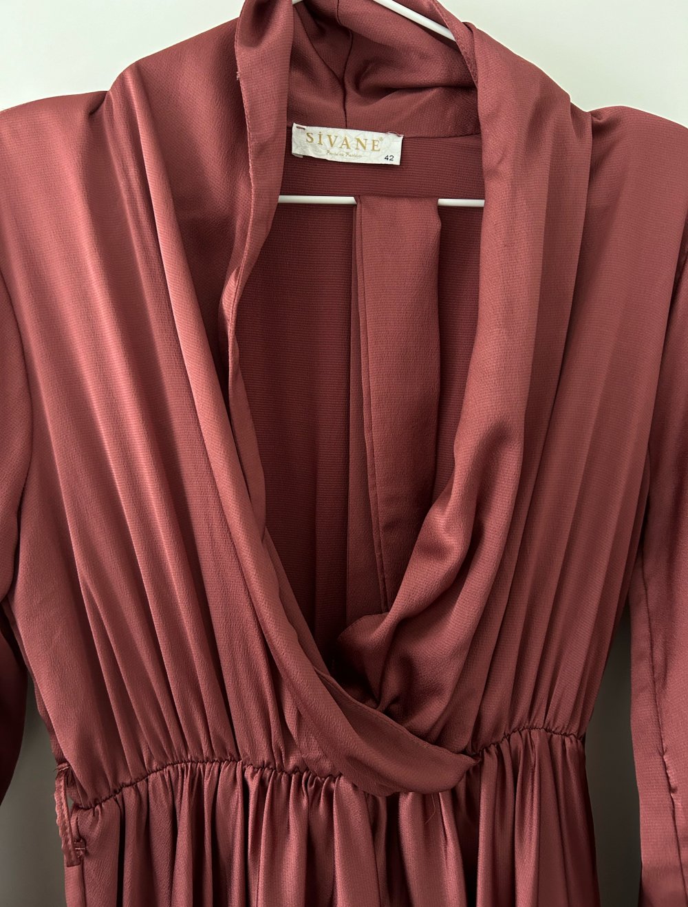 Satin Abendkleid
