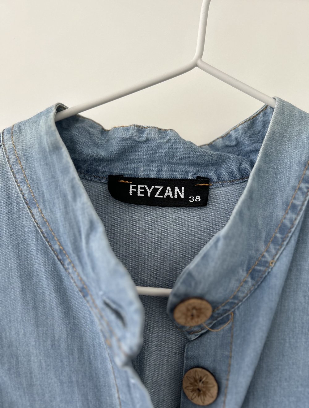 Blaues Jeans Kleid