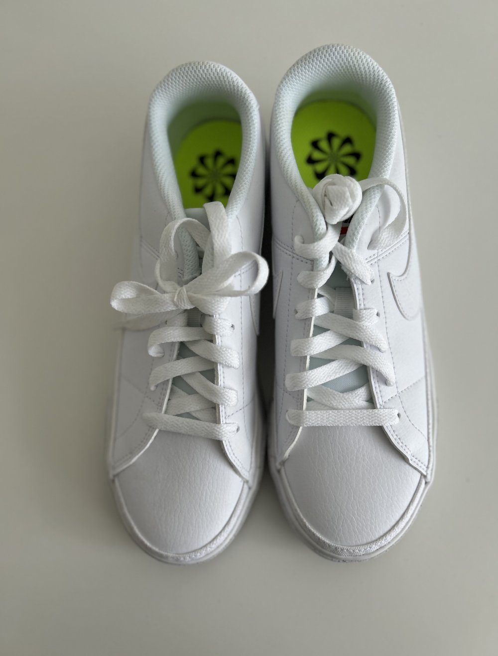 Weiße Nike Sneaker