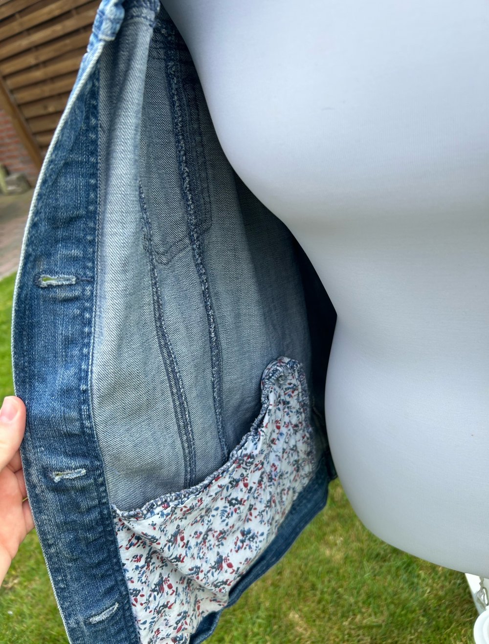 dünne Jeansjacke