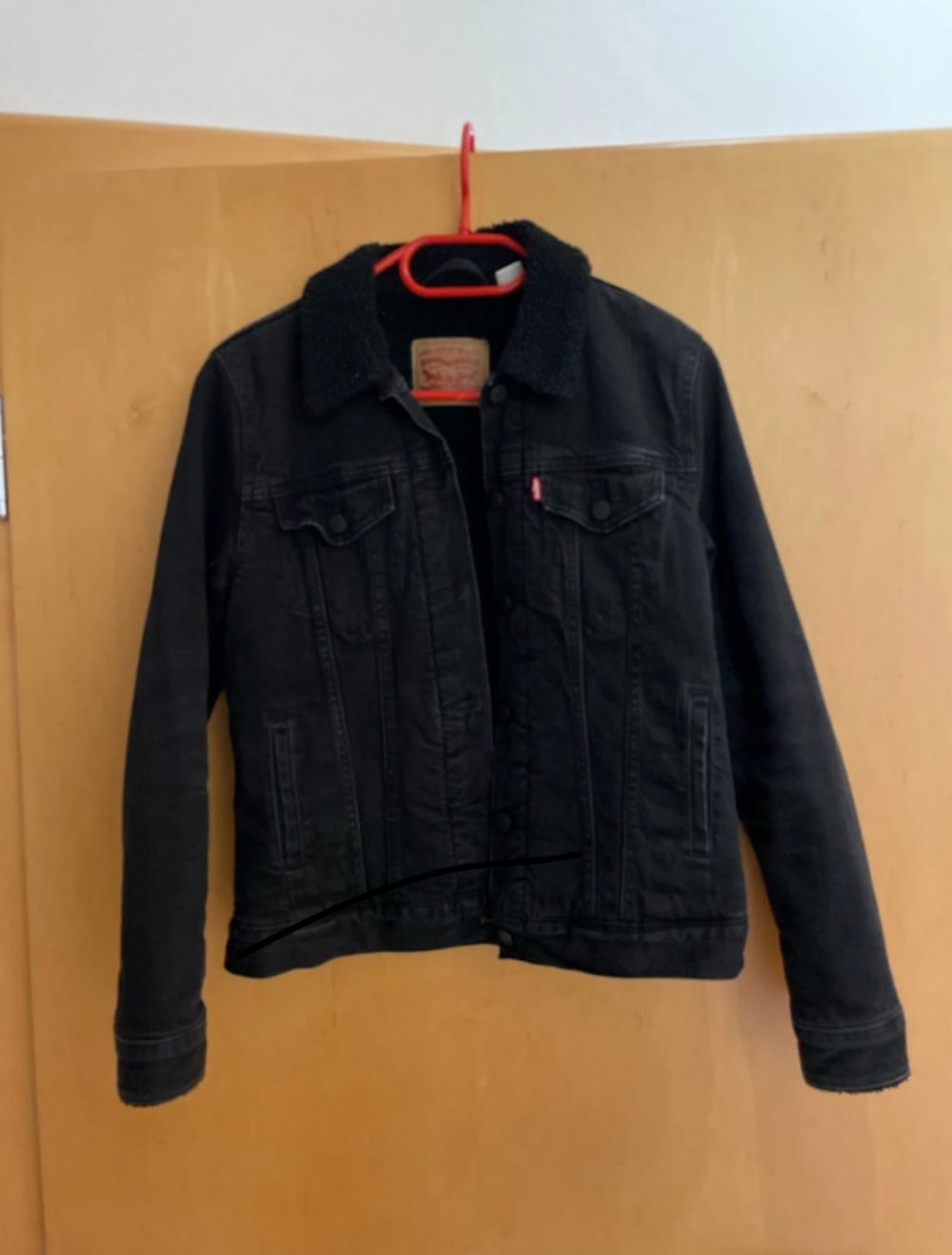 Damen Jeansjacke Levis schwarz Gr. S gefüttert