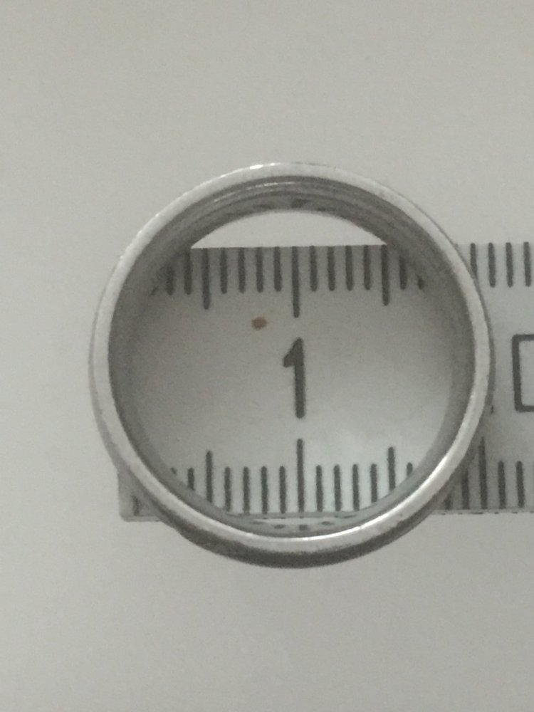 Silberber Ring mit Steinen