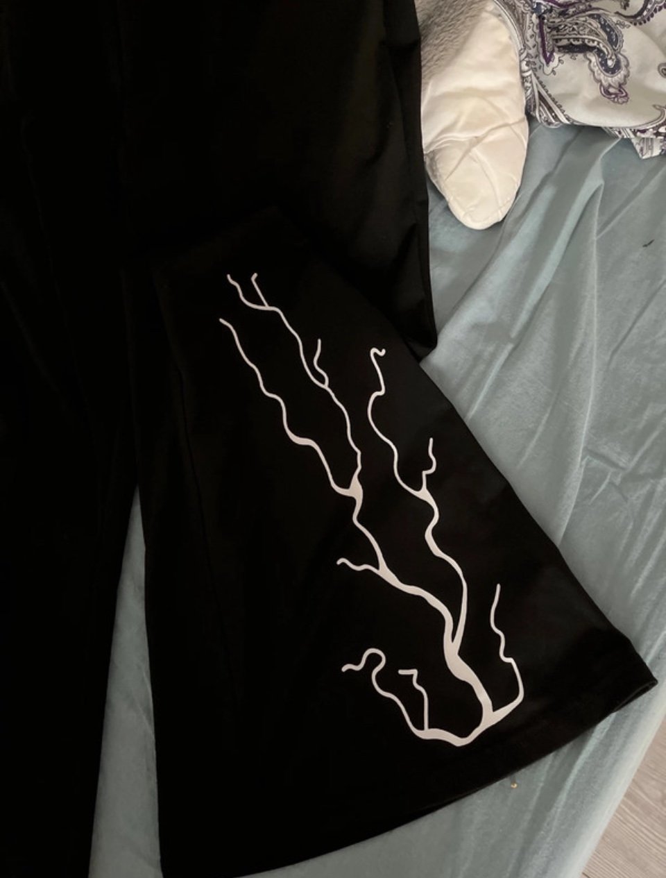 Schwarze Hose