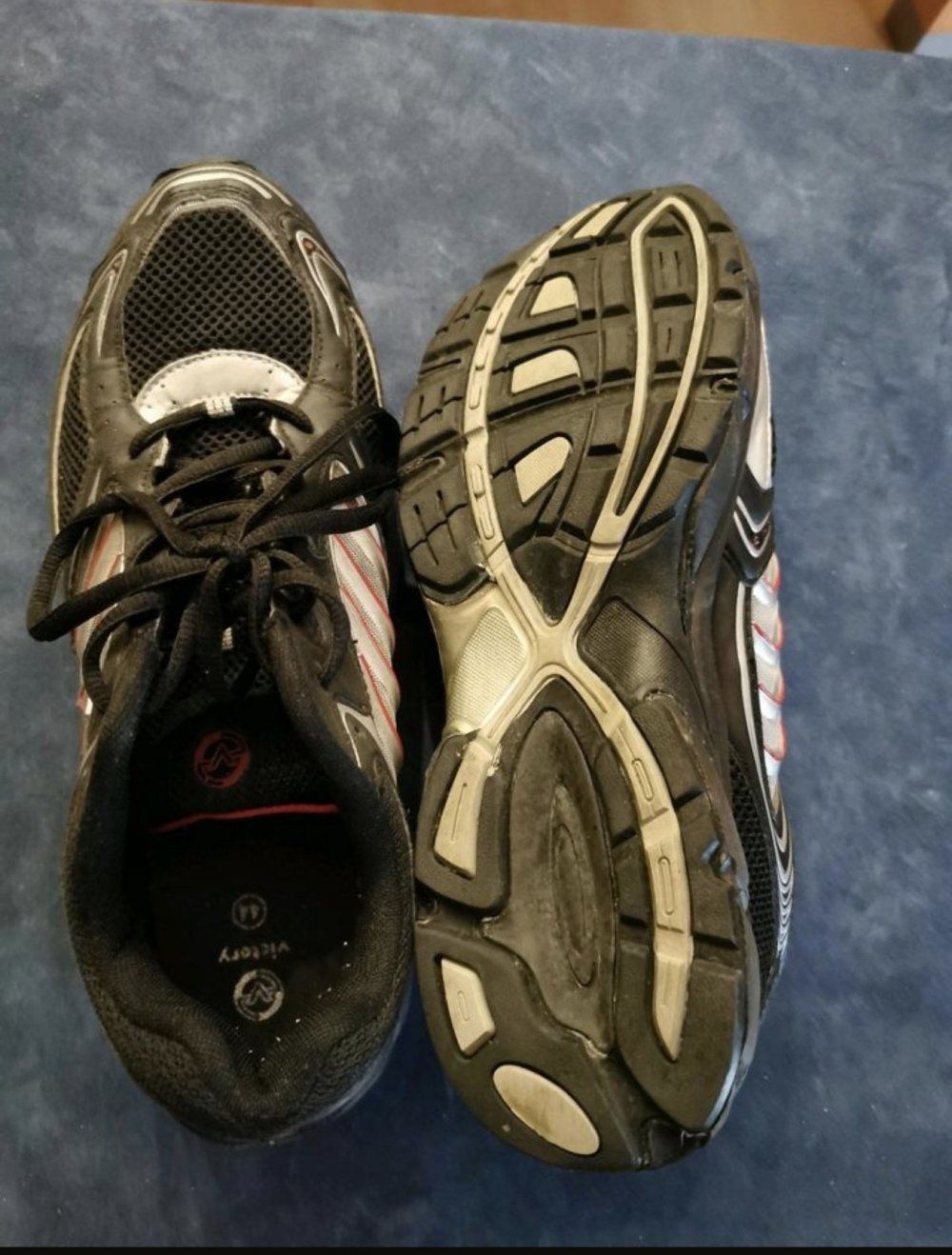 Victory Turnschuhe schwarz 44 / 9,5, Halle Fitness, Damen Herren