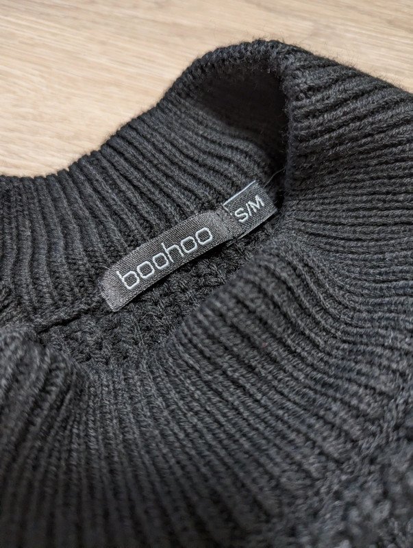 Bohoo Neckholder Strickpullover mit freien Schultern Grobstrick