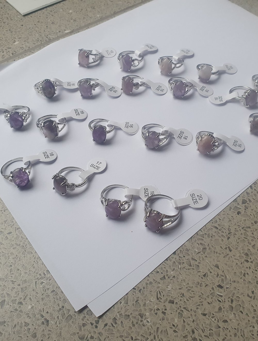 Amethyst Ringe in verschiedenen Größen zu verkaufen