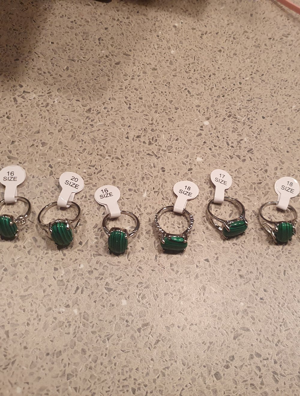 Ringe mit Malachit Stein
