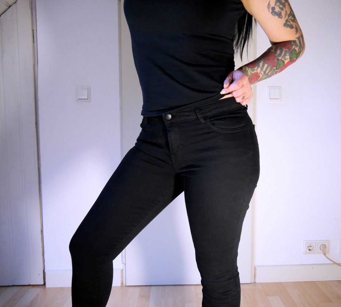 Schwarze Jeans Rana Skinny Low Waist Stretch Stretchjeans