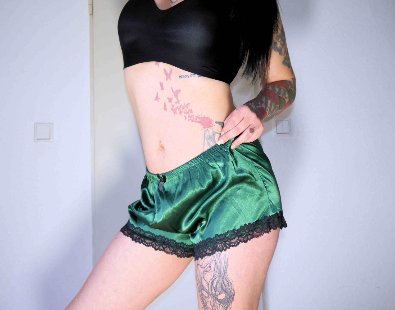 Satin Shorts Grün Schwarz Spitze Schlafshorts Pyjama L 40