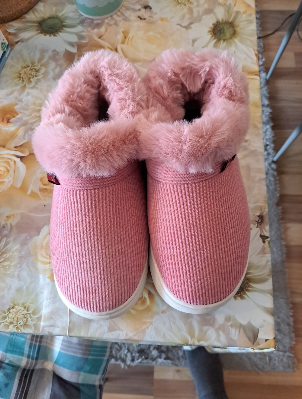 Hausschuhe teilweise gefüttert gr.41 rosa