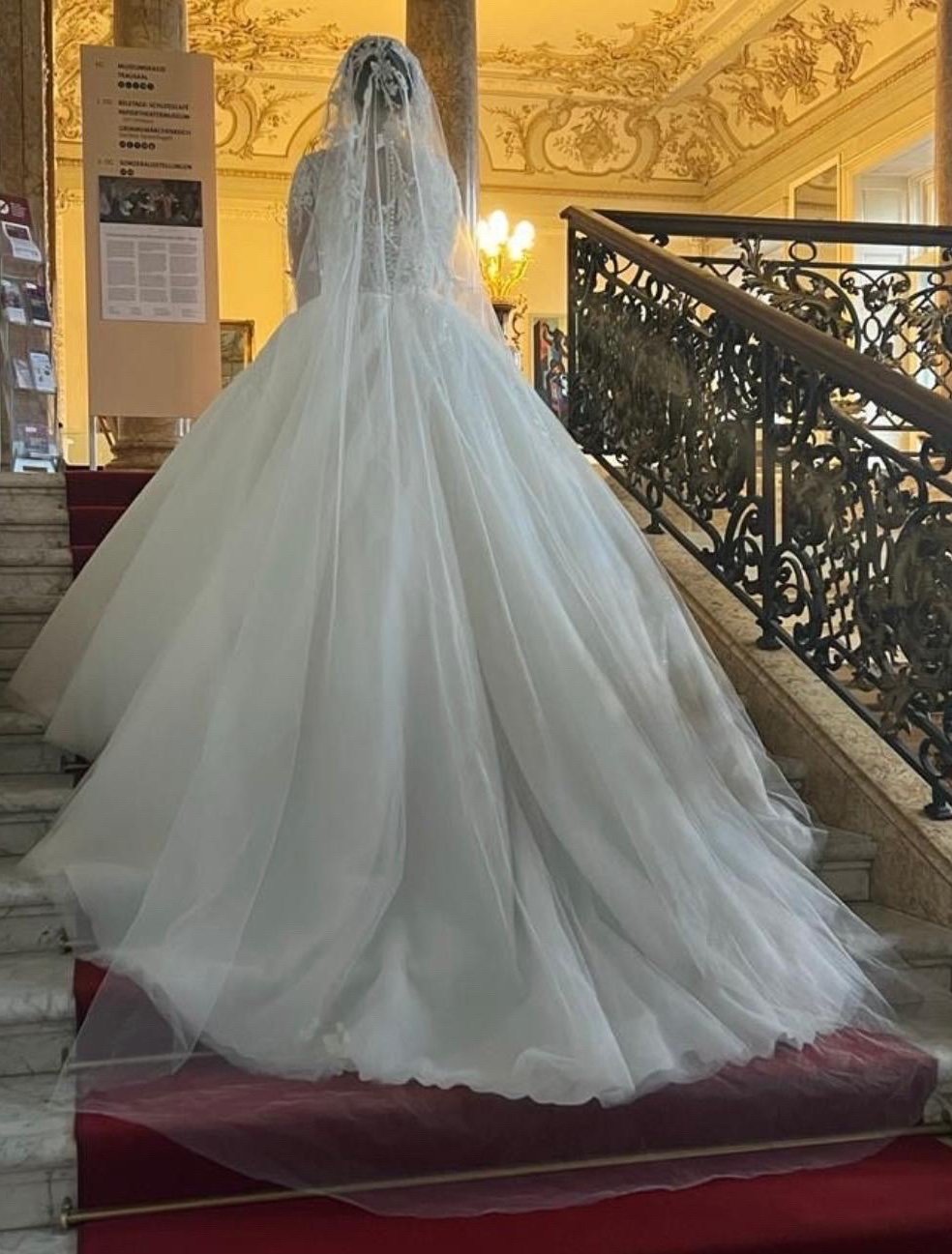 Brautkleid