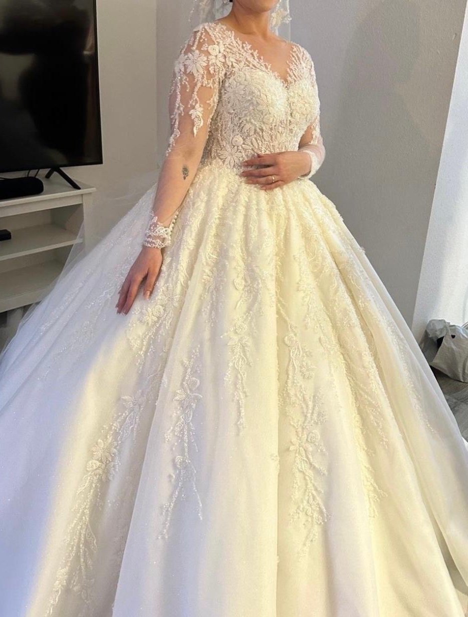 Brautkleid