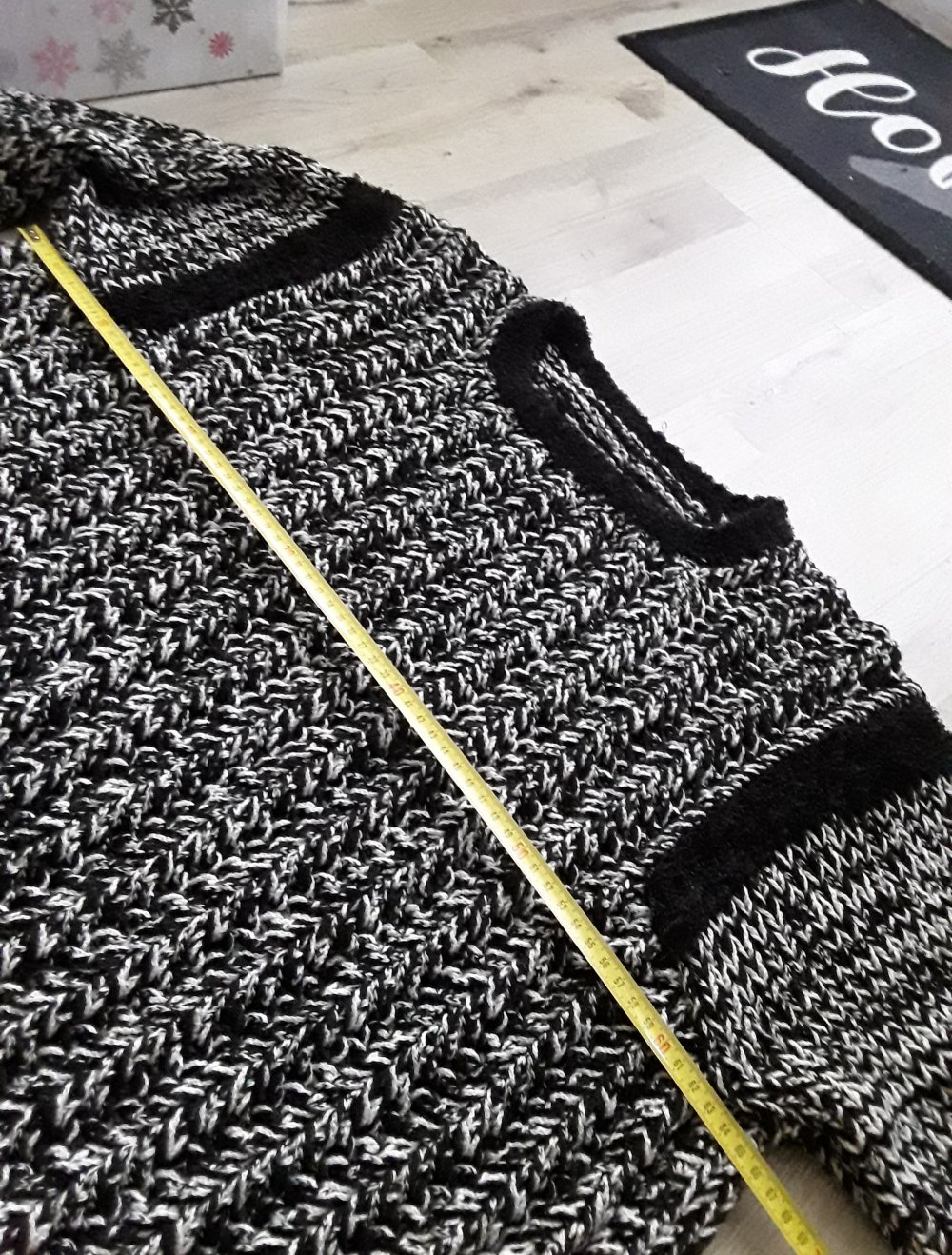 selbstgestrickter Pullover