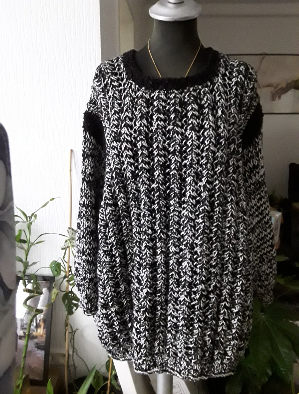selbstgestrickter Pullover