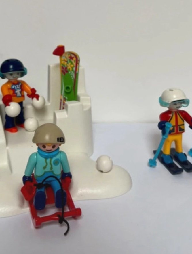 Playmobil Family Fun Winter Schneeballschlacht 9283