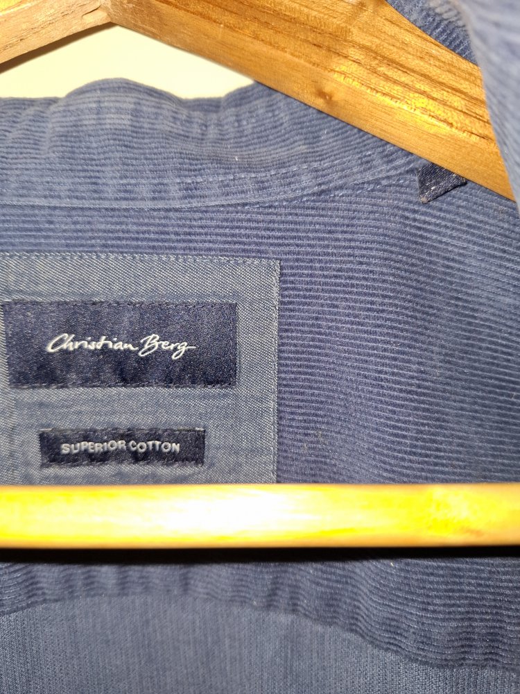 Hemden Christian Berg Größe XL 