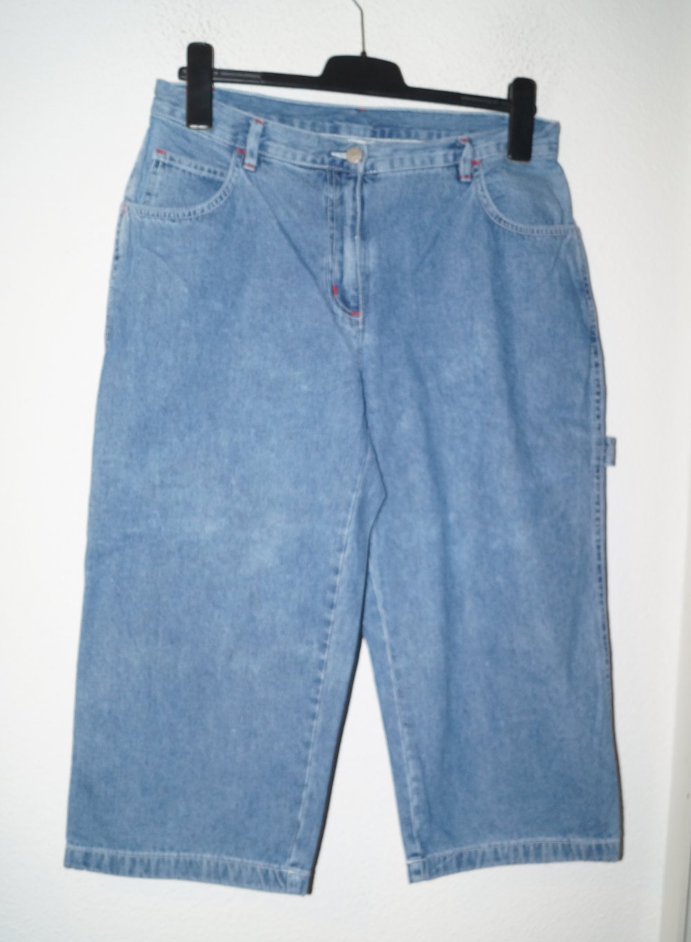 hellblaue 3/4 Jeans Gr.42