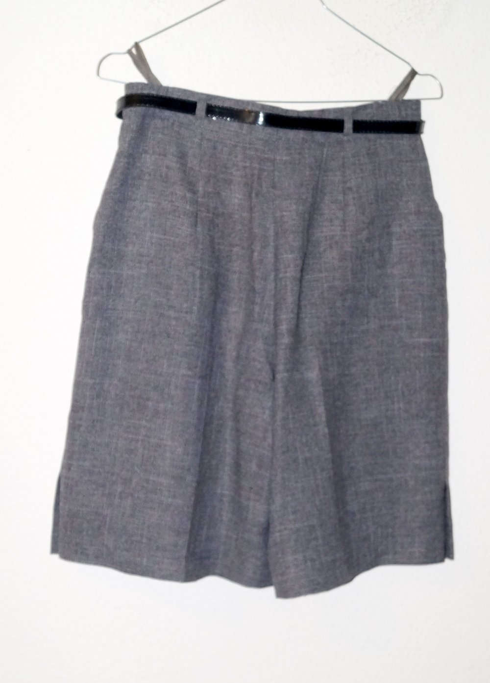 graue Shorts Gr.36 Pritti