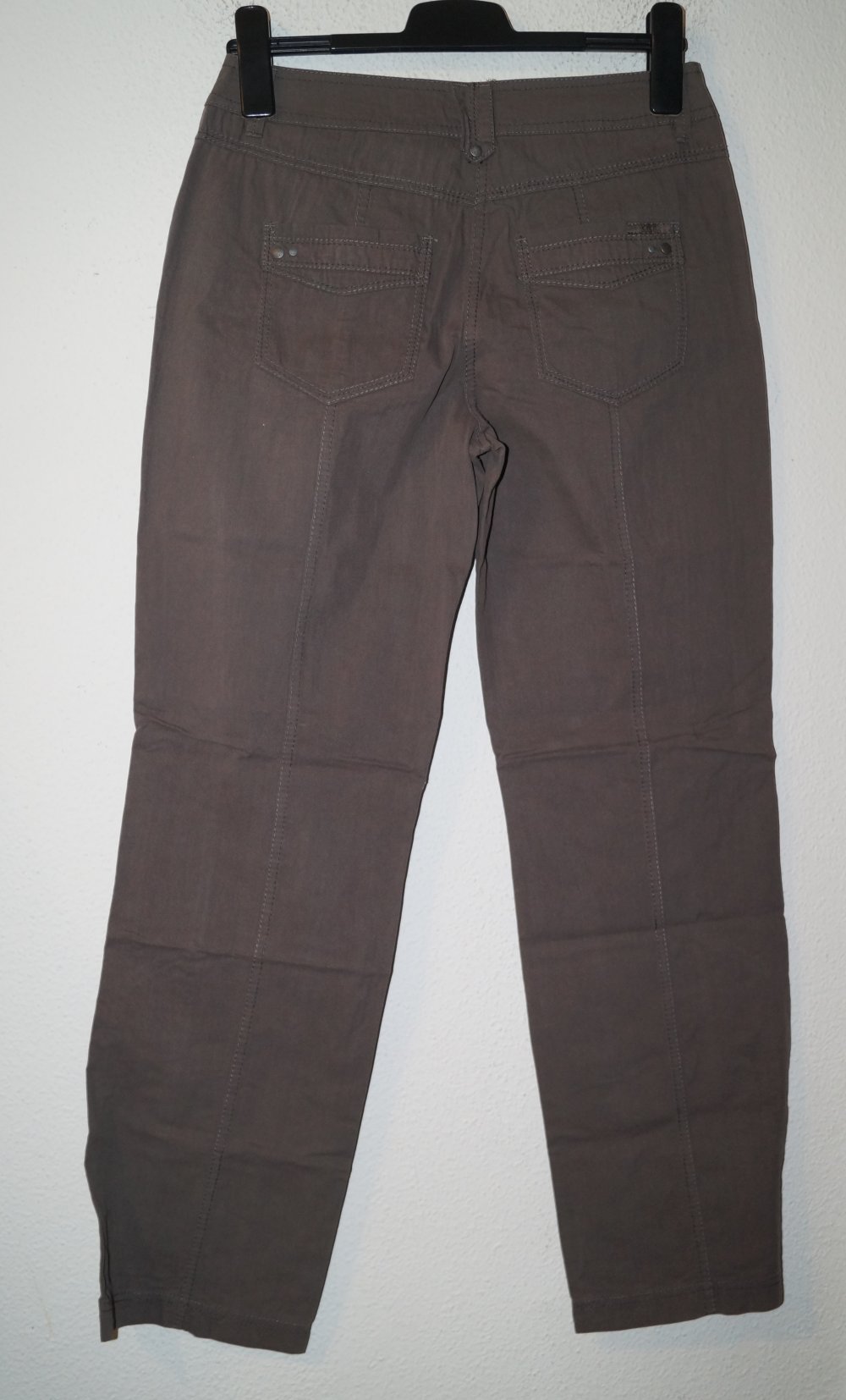 khaki Hose Gr.28 Cecil