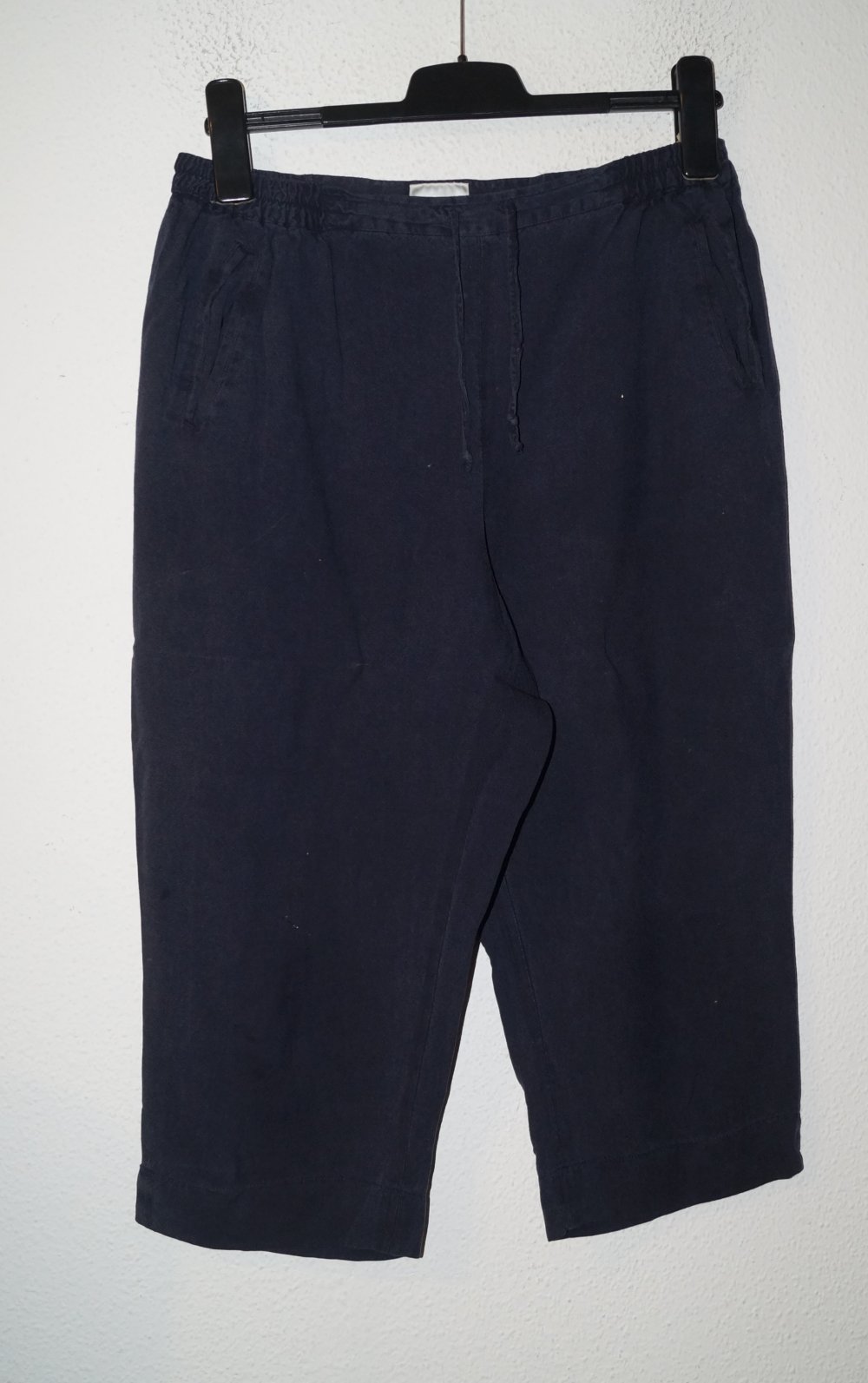 dunkelblaue Shorts / 3/4 Hose Gr.42