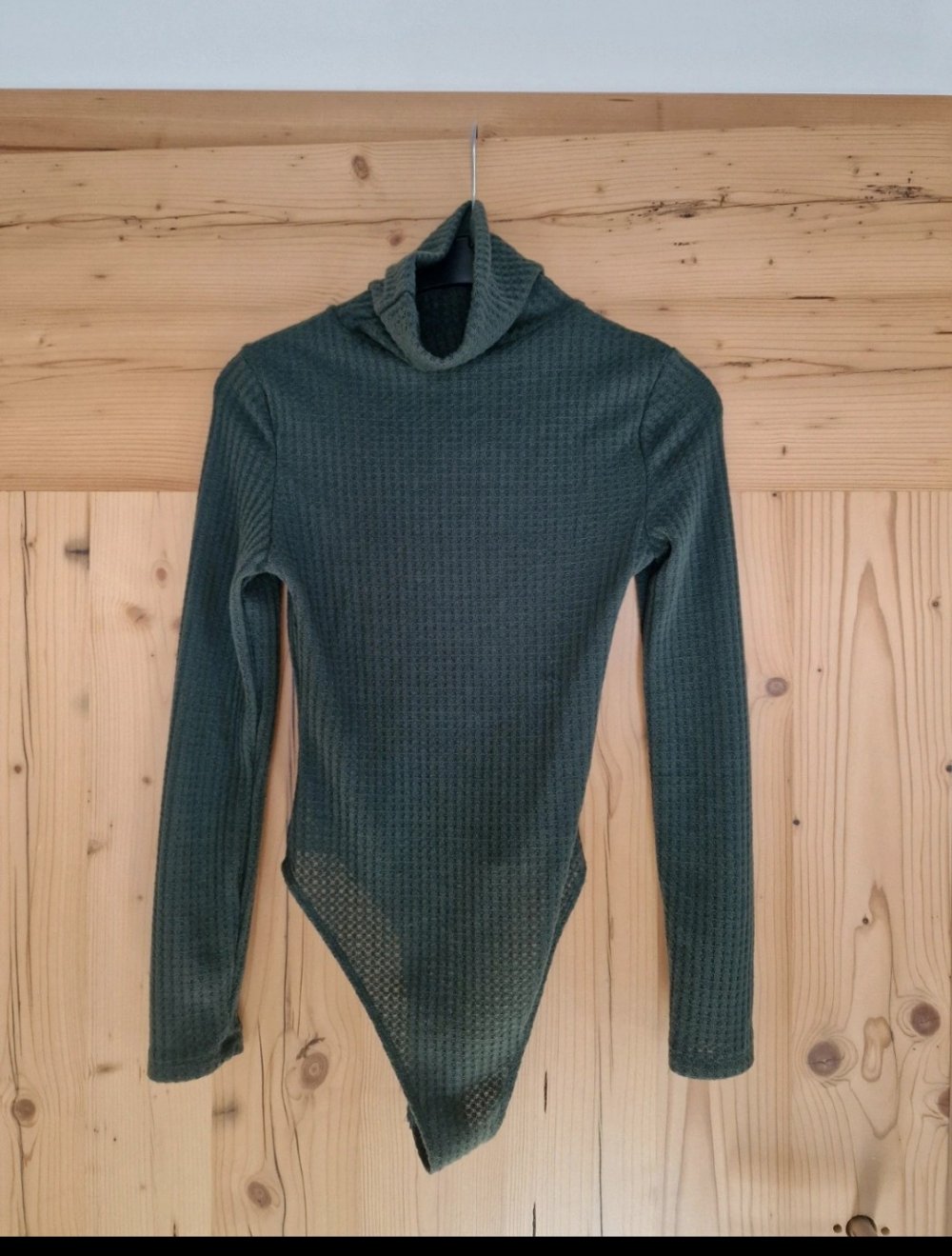 Langarmbody mit Kragen